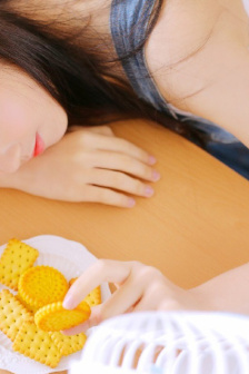 隔壁女孩在线看